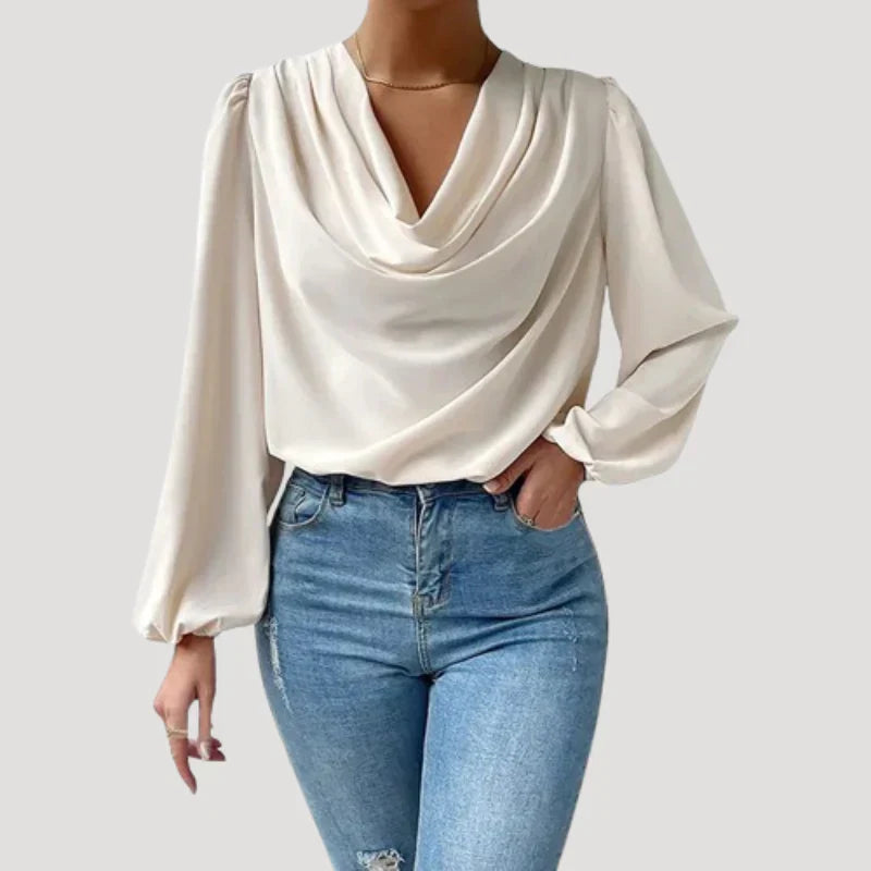 Wolspire™ | Blusa con cuello en V