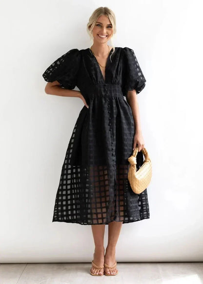 Vestido a cuadros con mangas fruncidas