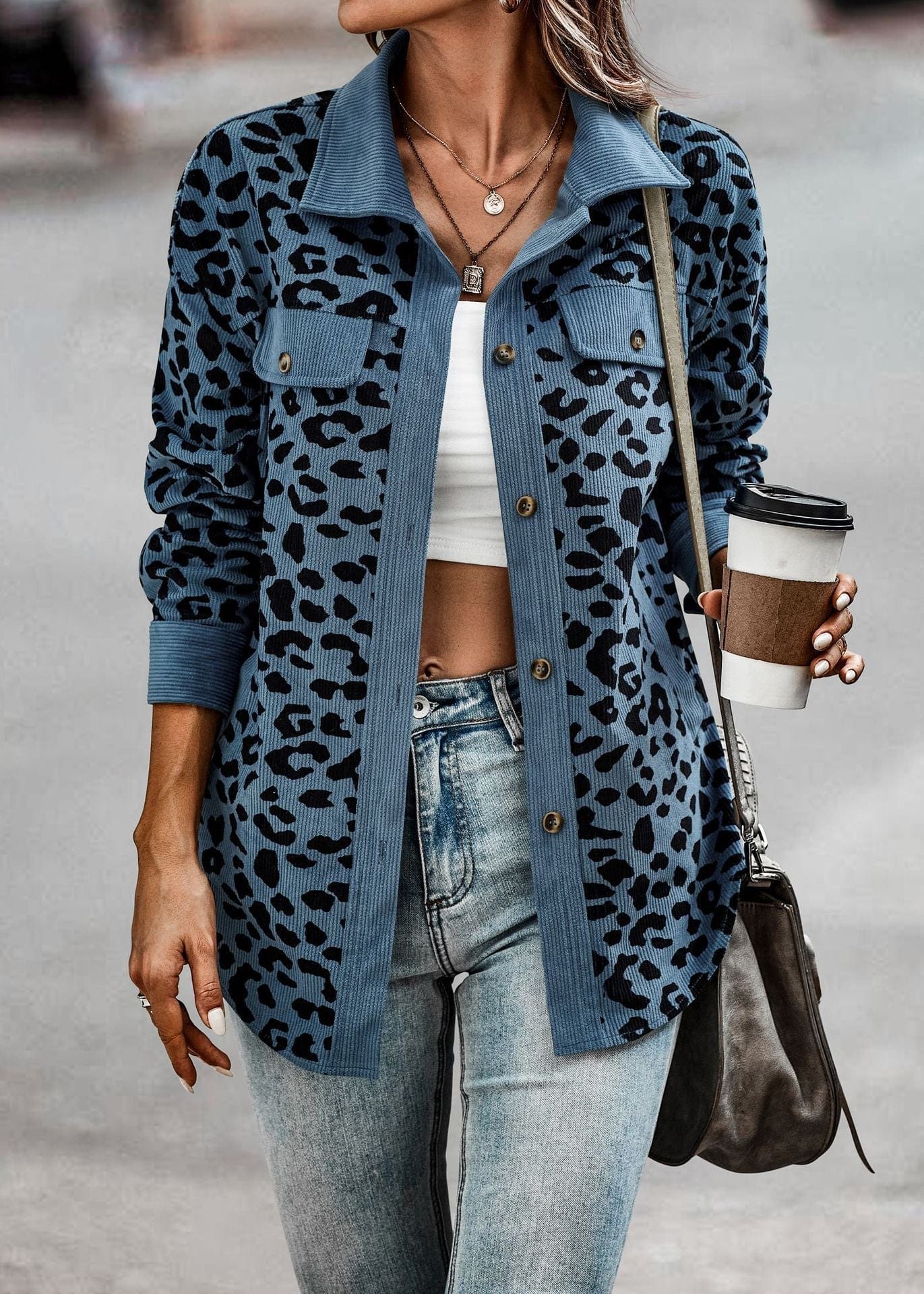 Chaqueta de leopardo para mujer