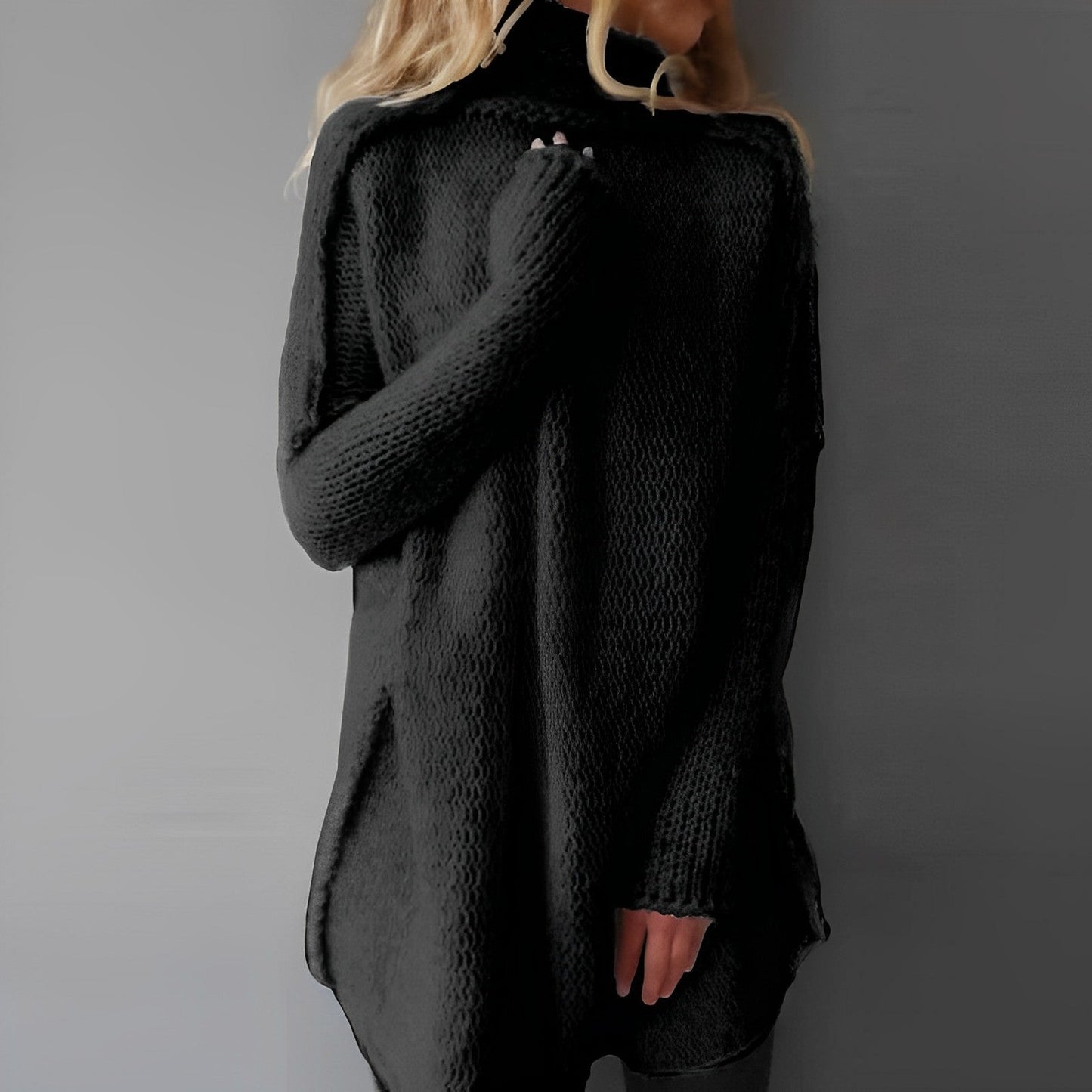 Natalia - Cálido jersey oversize de cuello alto para mujer