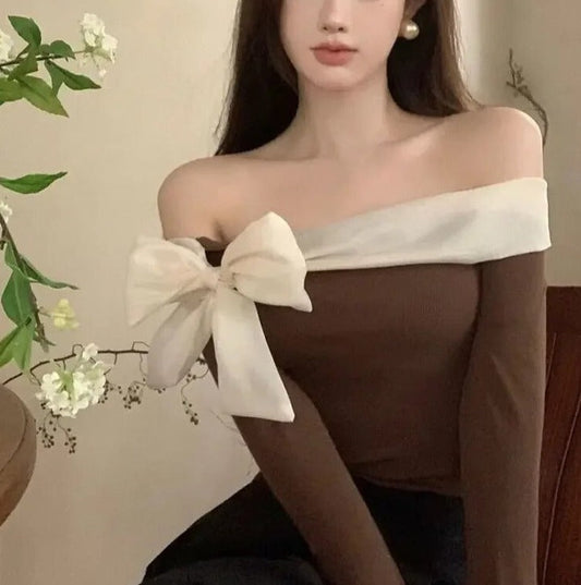 Patty | Blusa de hombros descubiertos con mangas largas y lazo