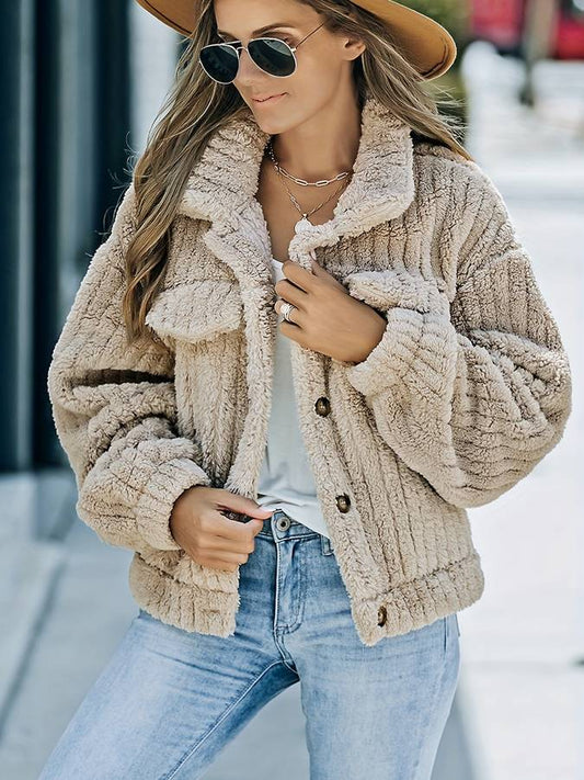 Chaqueta de mujer con cuello cascada