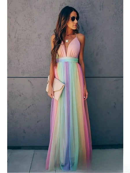 vestido largo suelto de mujer con elegante escote bajo