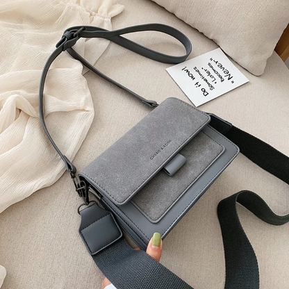 Kristel Crossbody Bag | Con práctica apertura abatible
