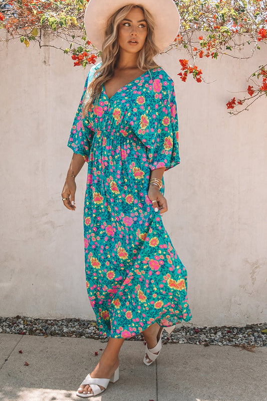 Vestido bohemio con cuello en V y estampado floral