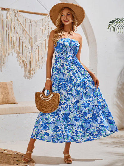 vestido con estampado y elegante escote haltern de MW | Resort Style