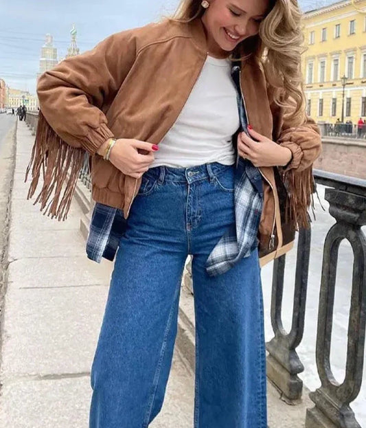 Chaqueta de mujer de ante marrón con flecos
