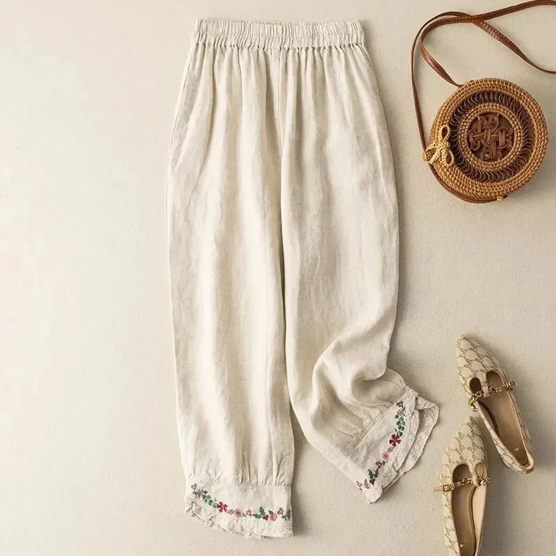 Pantalones retro en estilo étnico