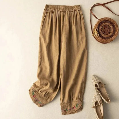 Pantalones retro en estilo étnico