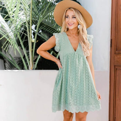 Vestido corto casual de verano con mangas de mariposa