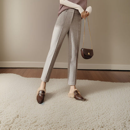 Modernos pantalones de verano de lana | Gisela