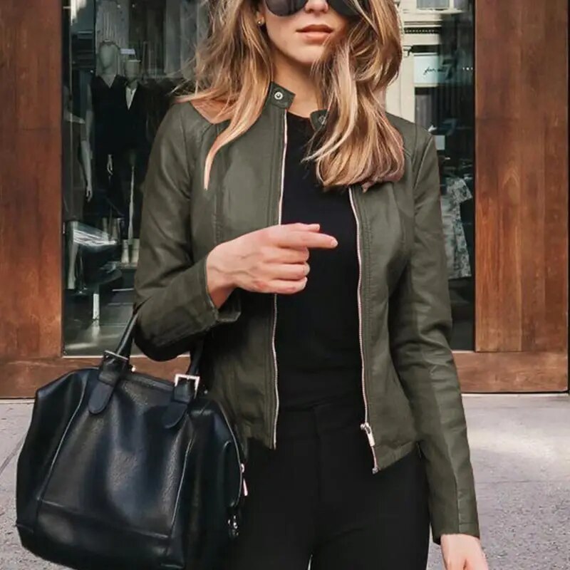 Sannela | Chaqueta de cuero clásica para mujer