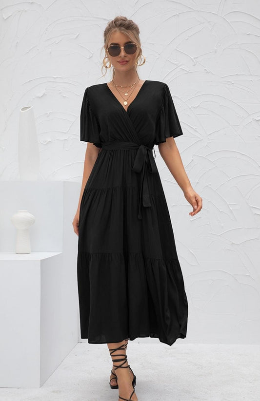 Vestido largo casual con mangas cortas y anchas para un look relajado