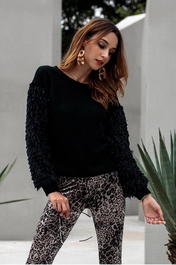 Jersey de mujer con mangas de borlas y escote redondo