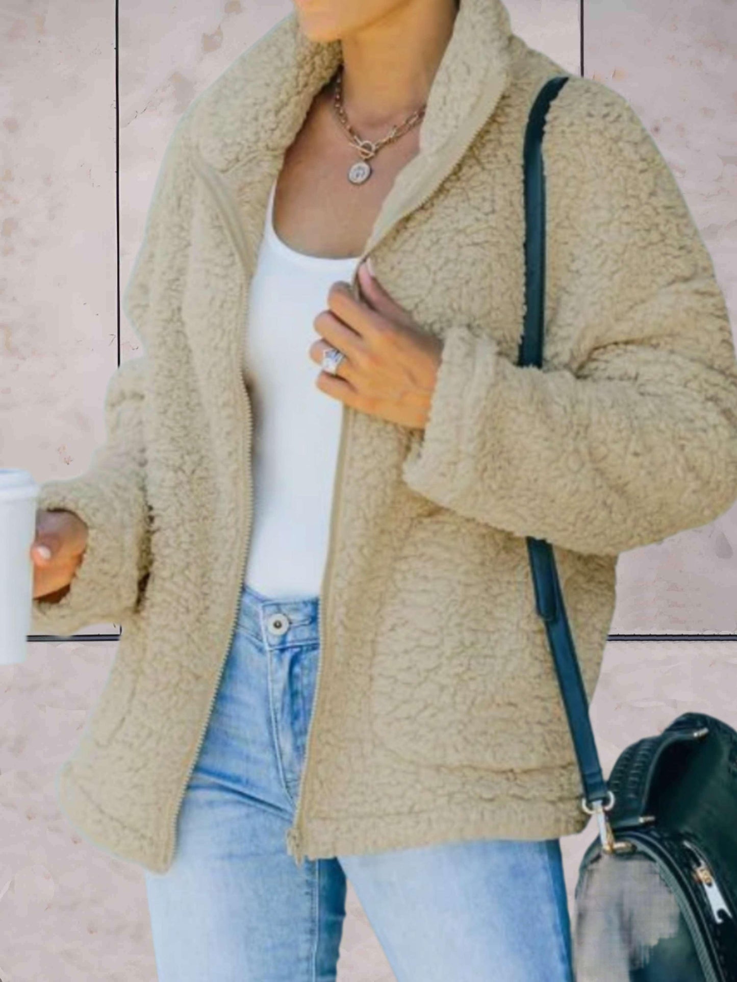 Chaqueta de lana de cuello alto para mujer