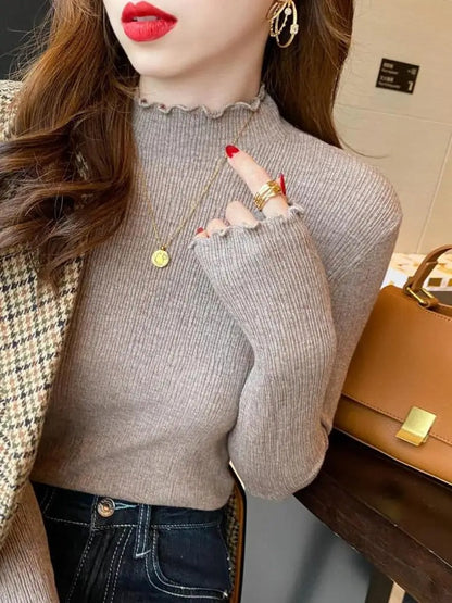 Marlene | Jersey de punto fino para mujer con bordes festoneados