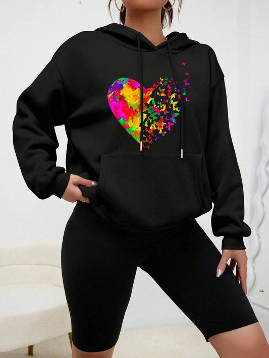 Sudadera con capucha y estampado de corazones de mariposas de colores Calypso