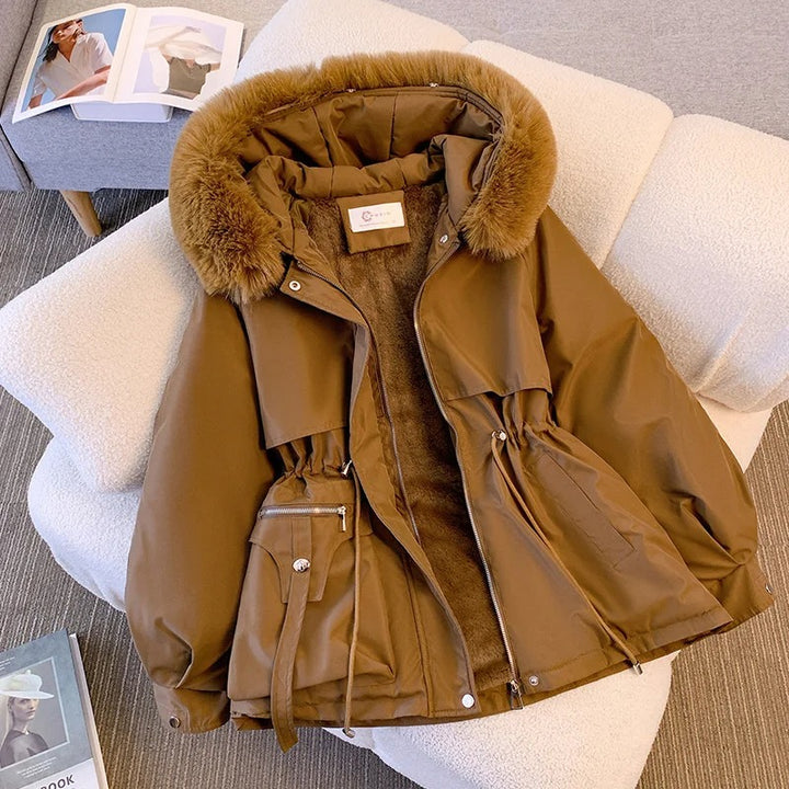 Chaqueta con capucha para mujer
