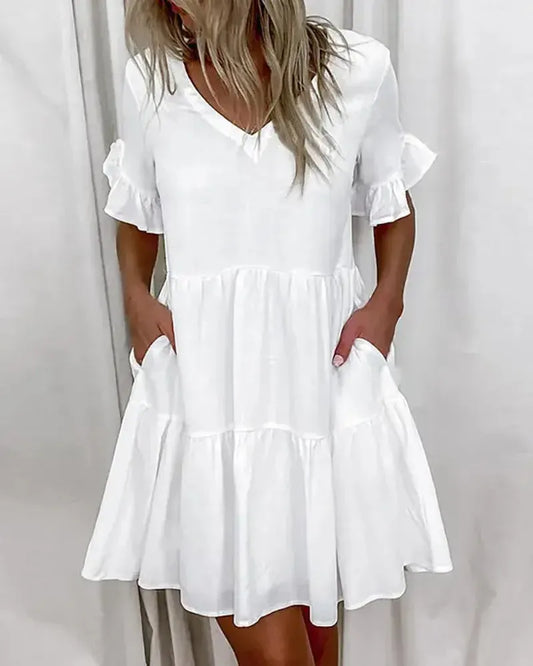 Vestido casual sencillo con cuello en V y dobladillo con volantes